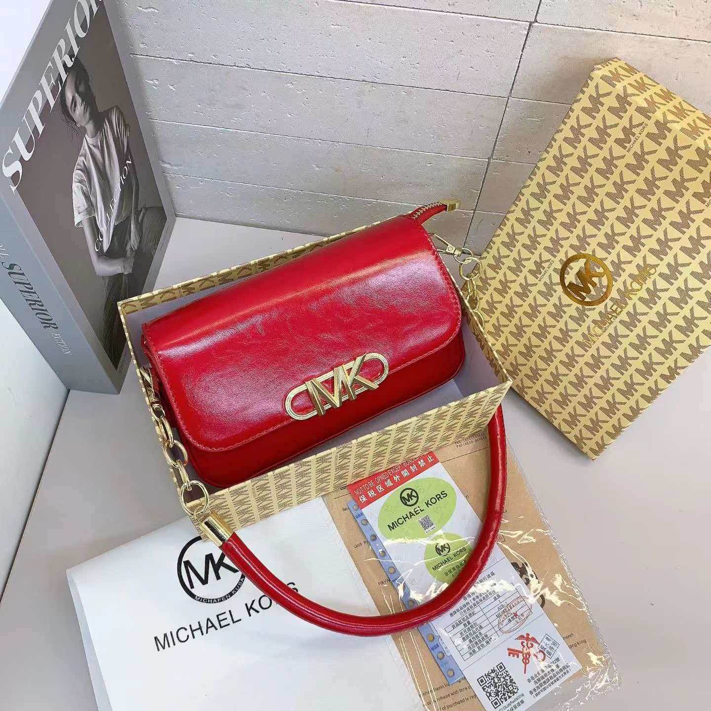 Women'S Bags Of Michael Kors - Michael Kors women's chain bag, new