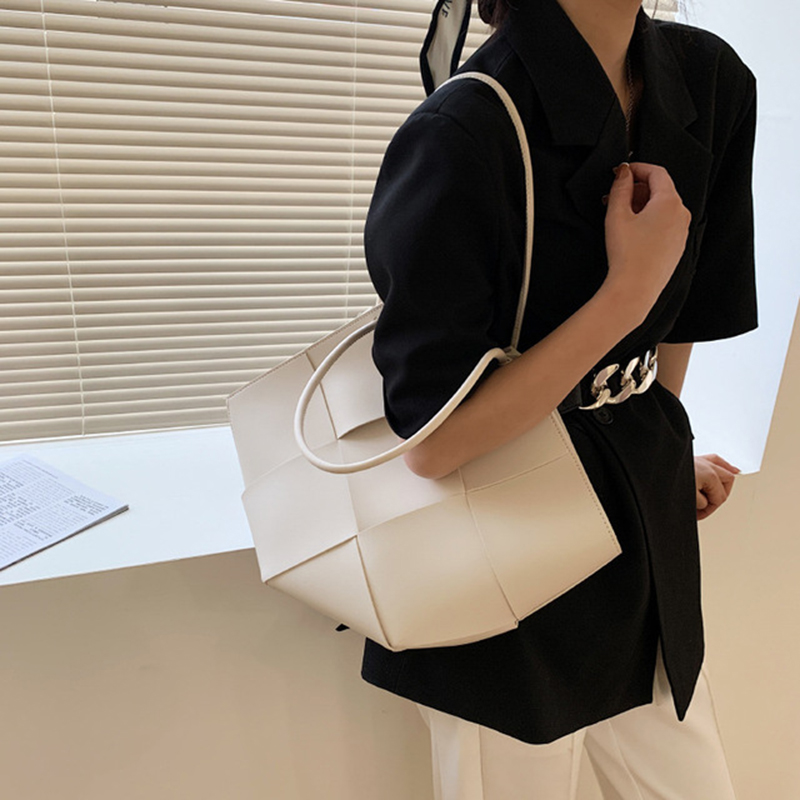 Cao Cấp Áo Cỡ Lớn Nữ Hình Thoi - đánh giá và giá Women Bags On Sale