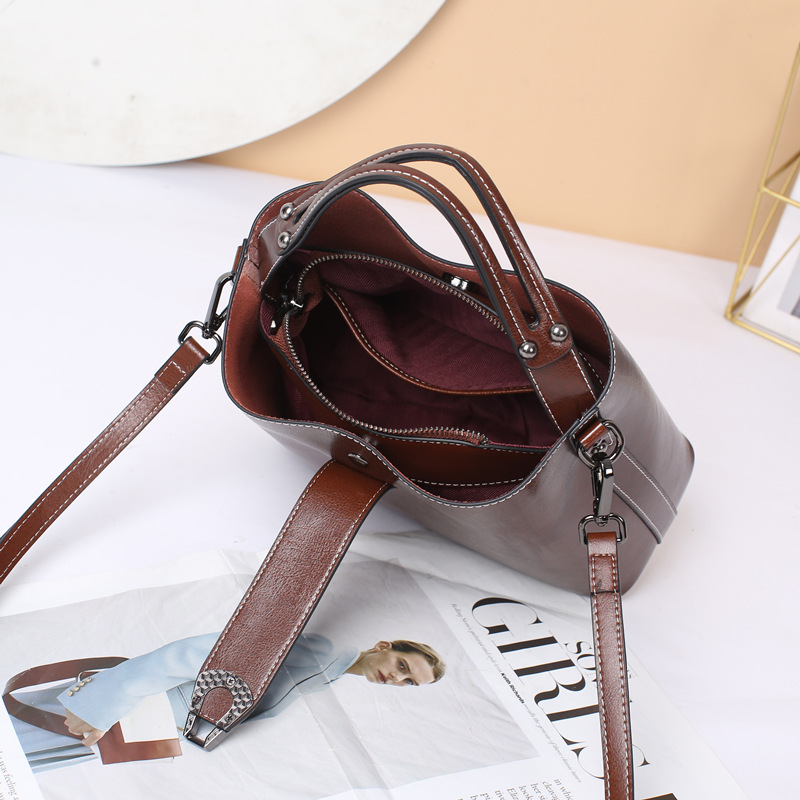 Real Oil Wax Leather Women's B - đánh giá và giá Doctor Bag Leather
