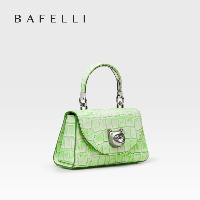 BAFELLI 2026 WOMEN'S NEW BAG O - đánh giá và giá Doctor Bag Leather