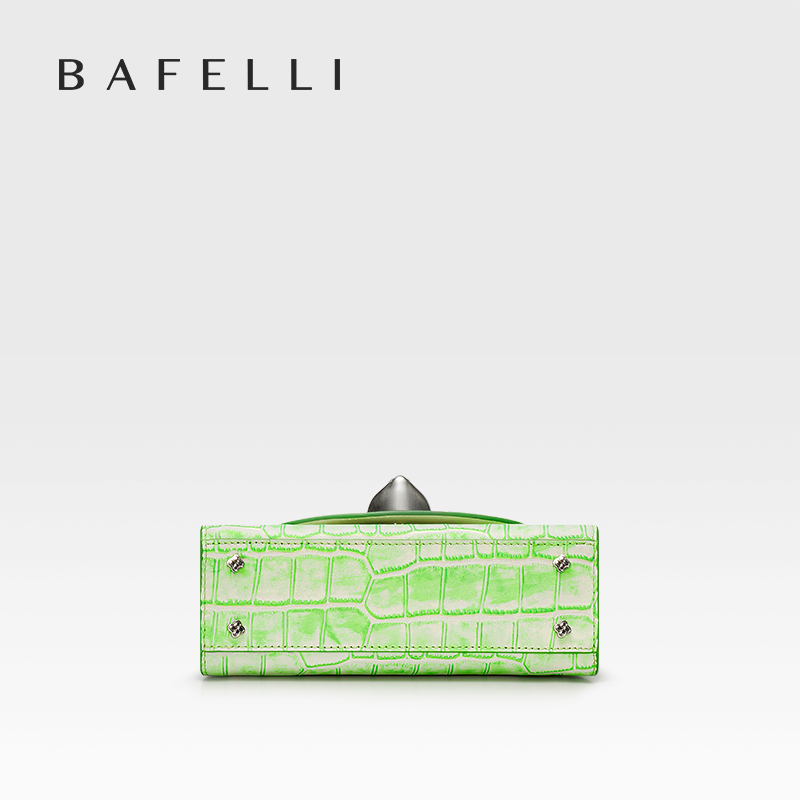 BAFELLI 2026 WOMEN'S NEW BAG O - đánh giá và giá Doctor Bag Leather